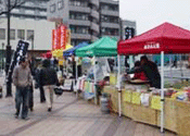 北本あきんど市の様子